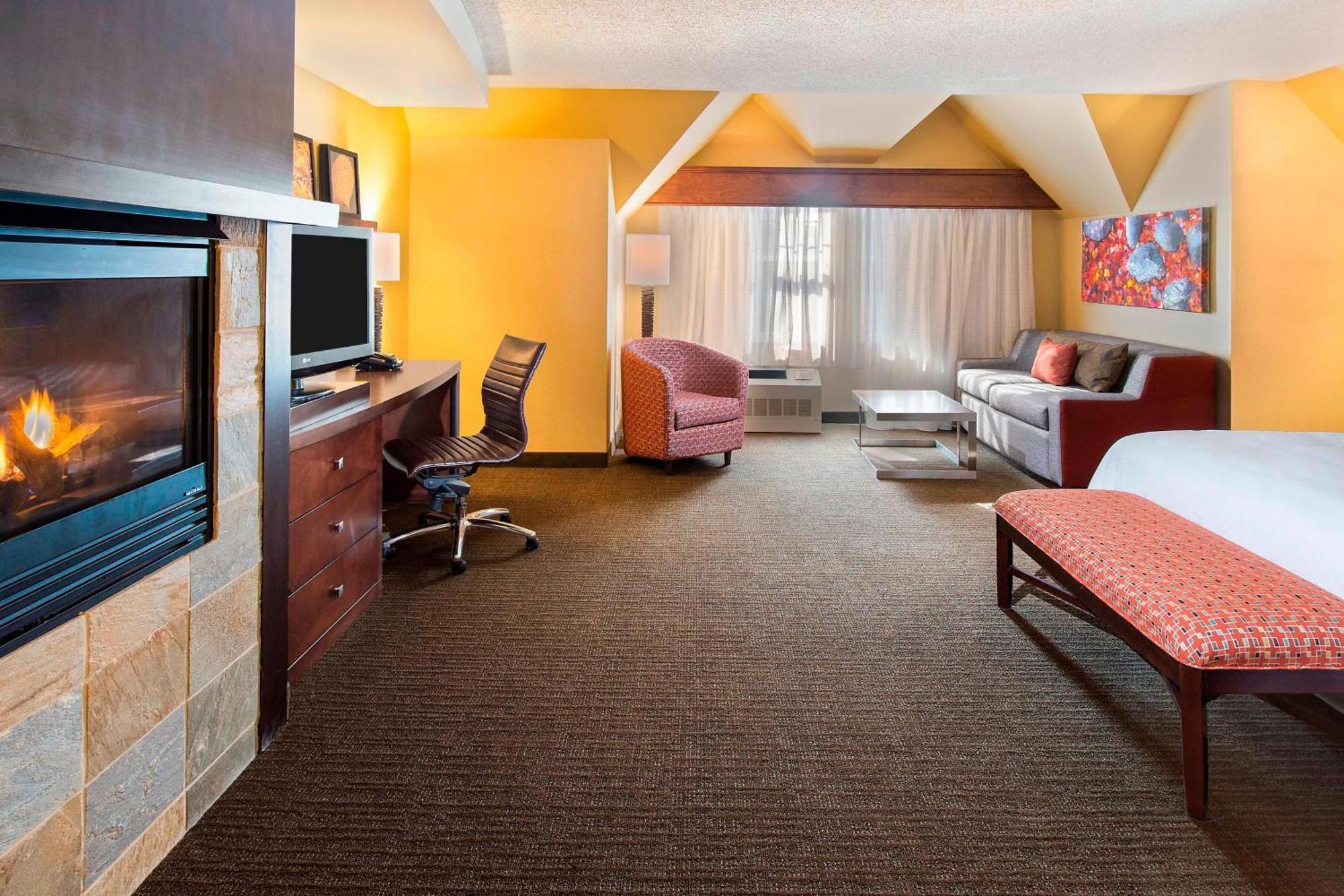 Courtyard Marriott לייק פלאסיד מראה חיצוני תמונה